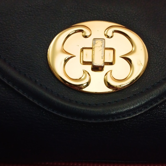 Emma Fox - Picture 2 of 12